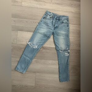 American Eagle Outfitters Light Blue Denim Jeans